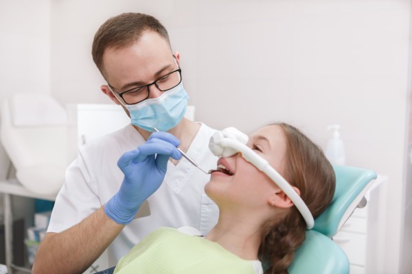How A Sedation Dentist Can Make Dental Procedures More Comfortable